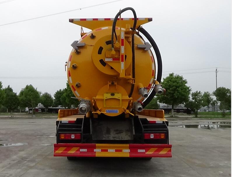 程力威牌CLW5251GQWS6型清洗吸污車(chē)